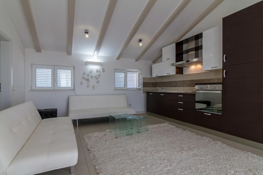 Apartments Marco Polo Banjol Cameră foto